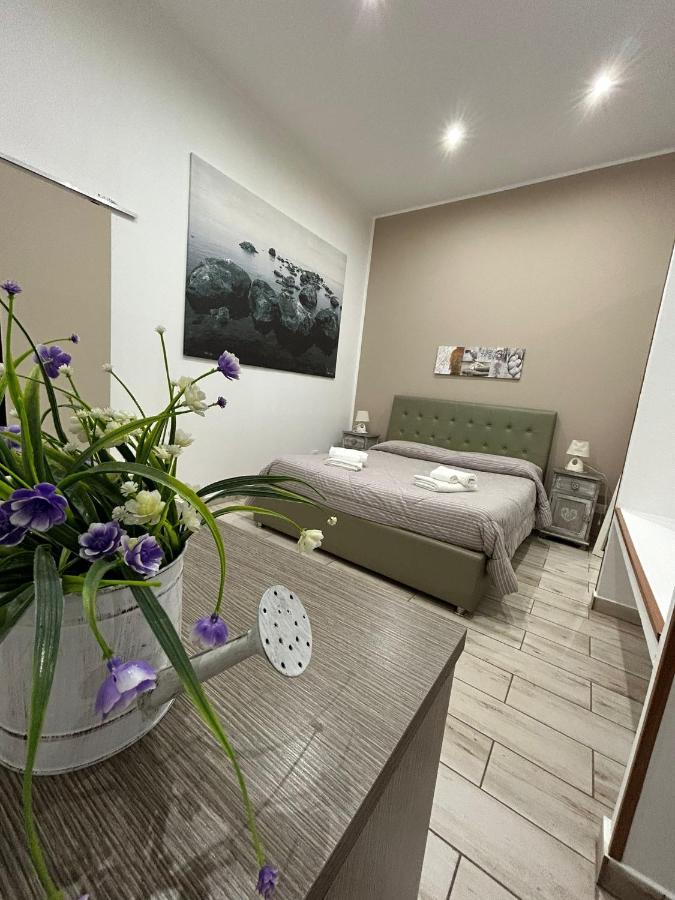 Lucia'S Rooms Syracuse Exterior foto